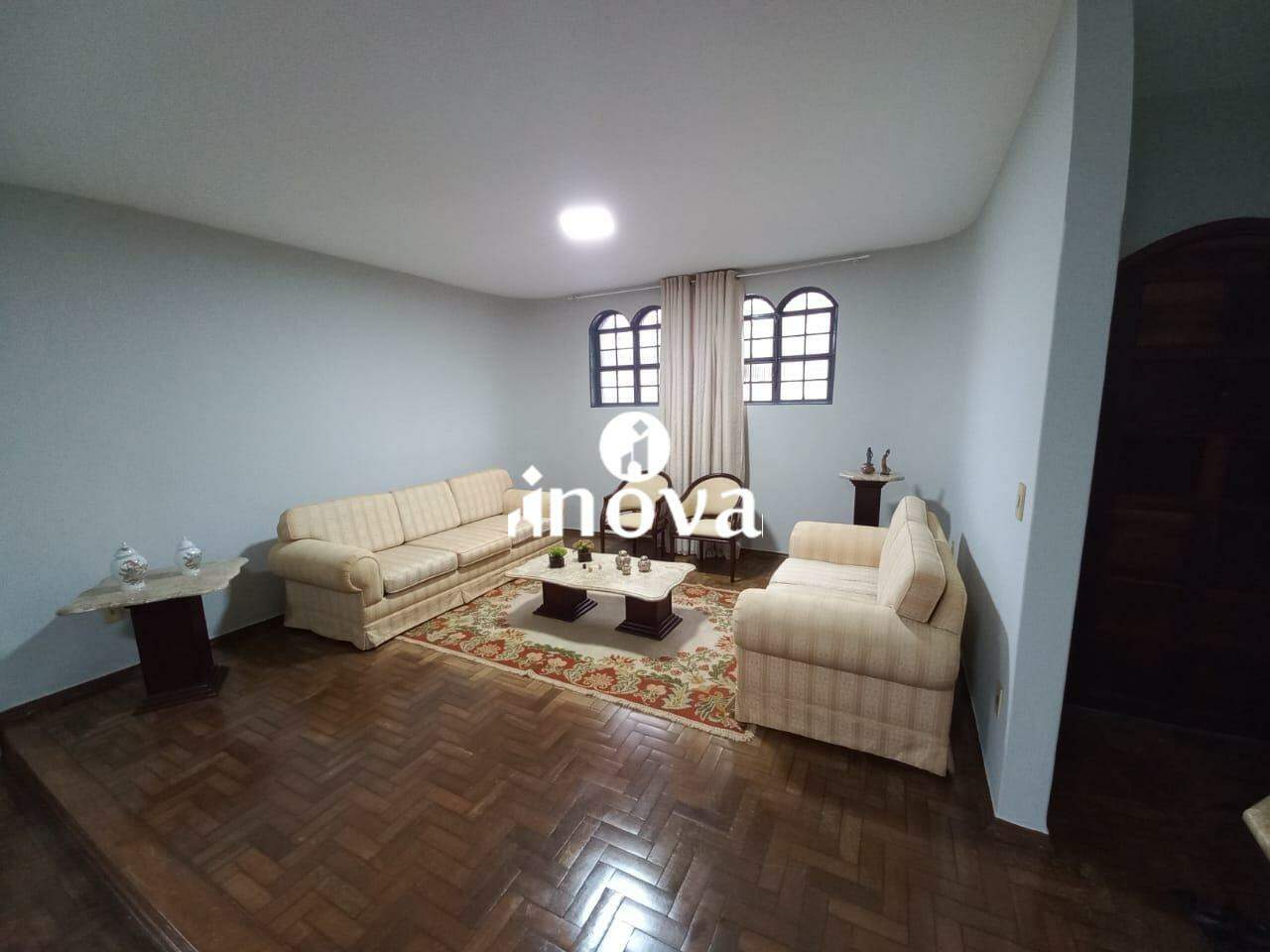 Casa à venda no Vila Olímpica: 