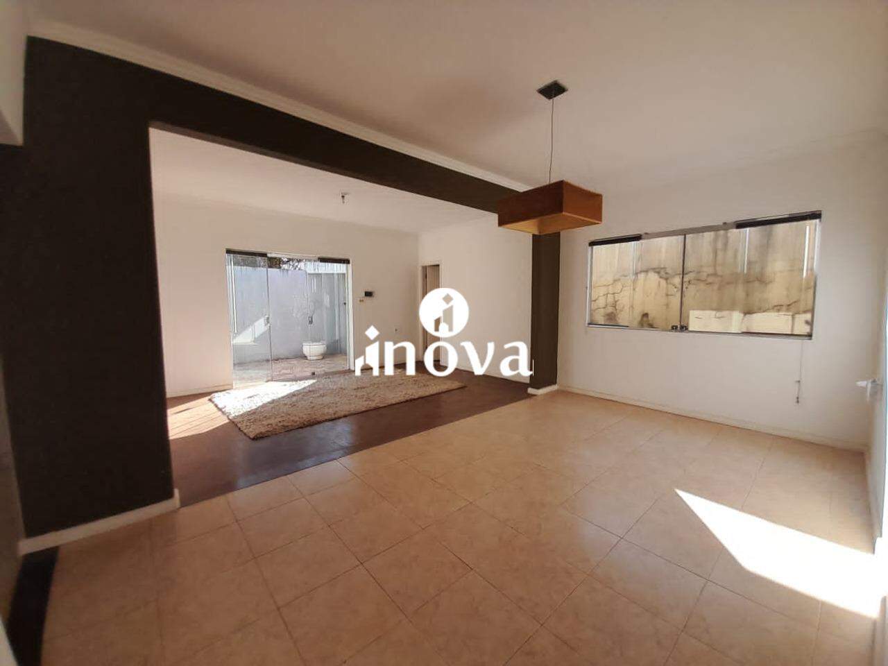 Casa à venda no Fabrício: 