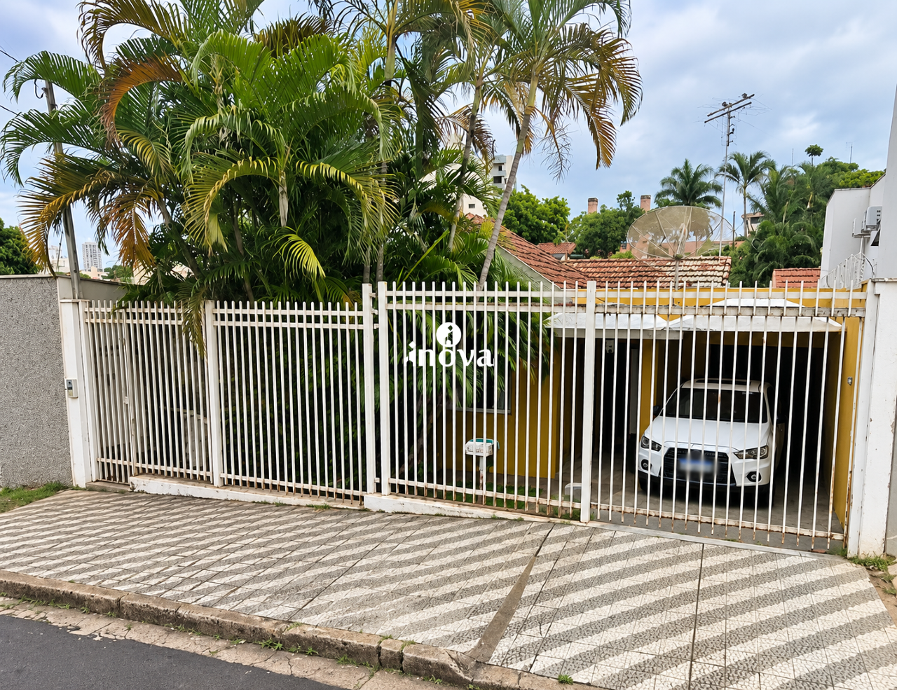 Casa à venda no Fabrício: 
