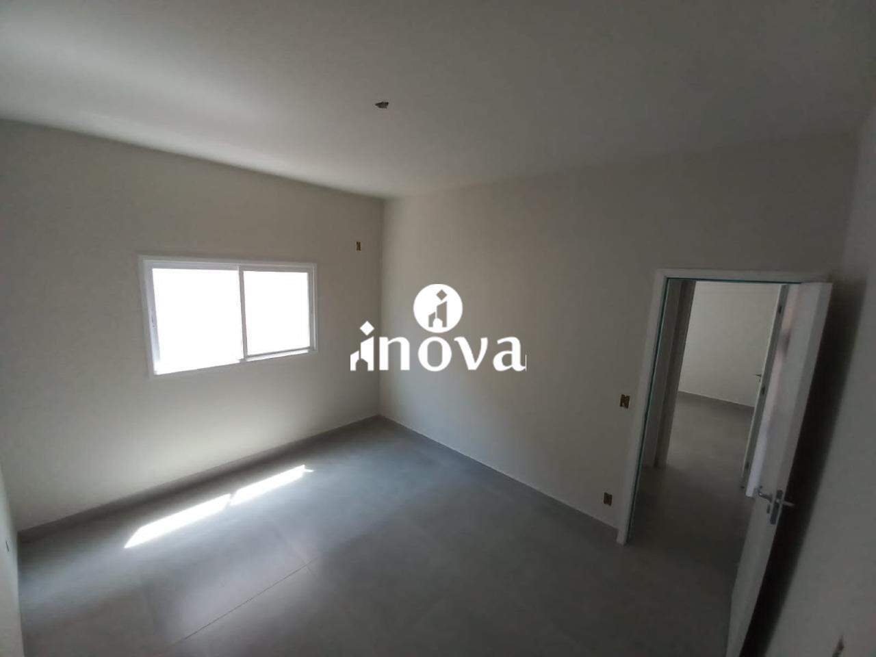 Casa à venda no Espanha, Residencial Jardim: 