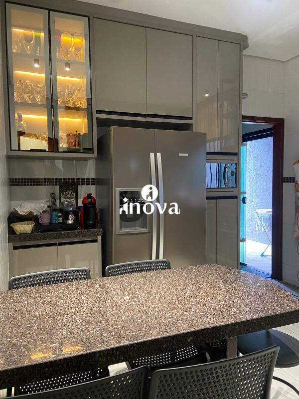 Casa à venda no Grande Horizonte: 