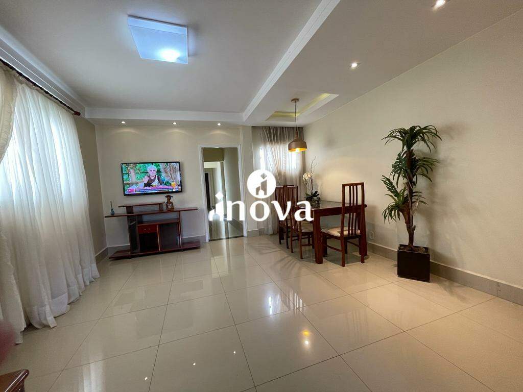 Apartamento à venda no Vila Olímpica: 