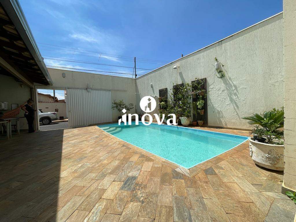 Casa à venda no Serra Dourada: 