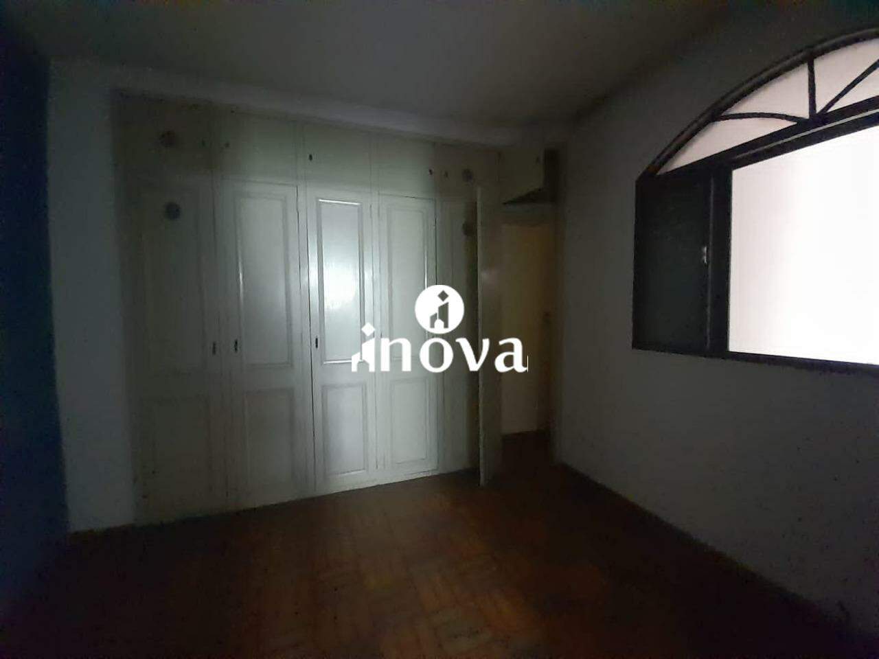 Casa à venda no Fabrício: 