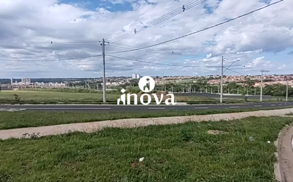 Terreno/Área à venda no Buritis II: 