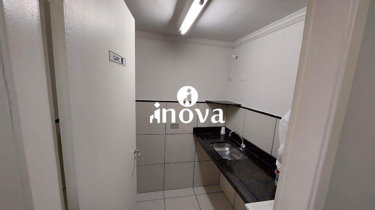 Sala ou Loja à venda no Centro: 