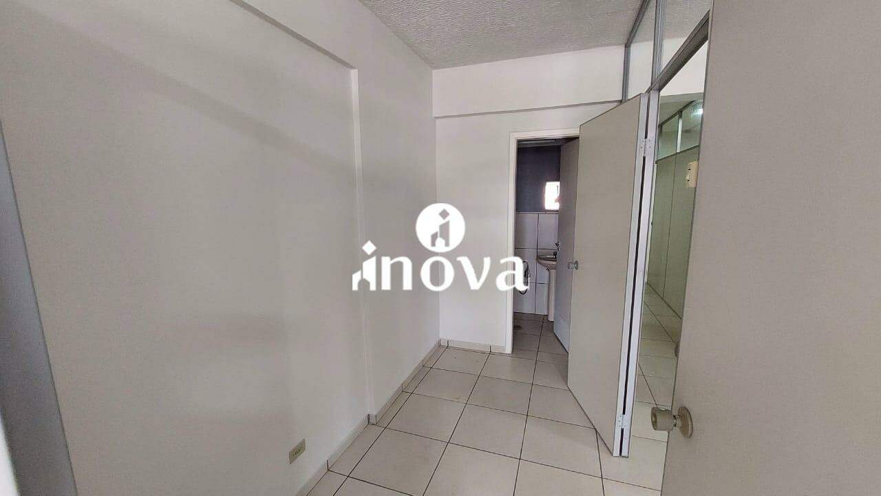 Sala ou Loja à venda no Centro: 