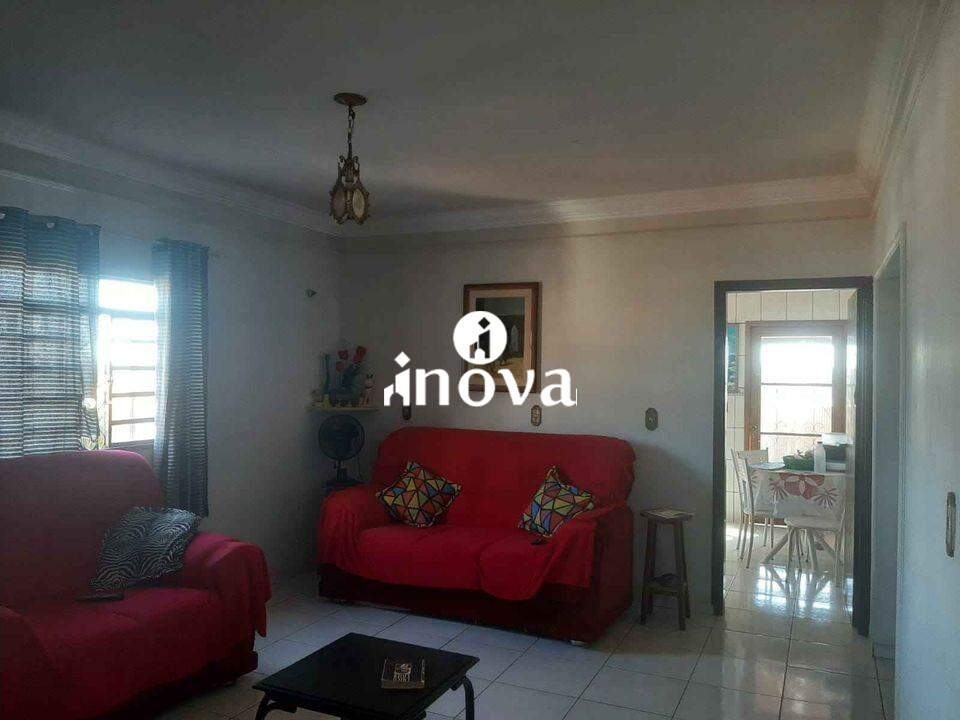 Casa à venda no Uberaba - Jardim: 