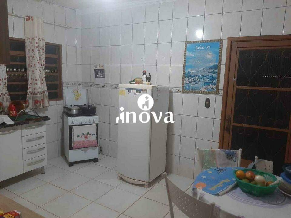 Casa à venda no Uberaba - Jardim: 