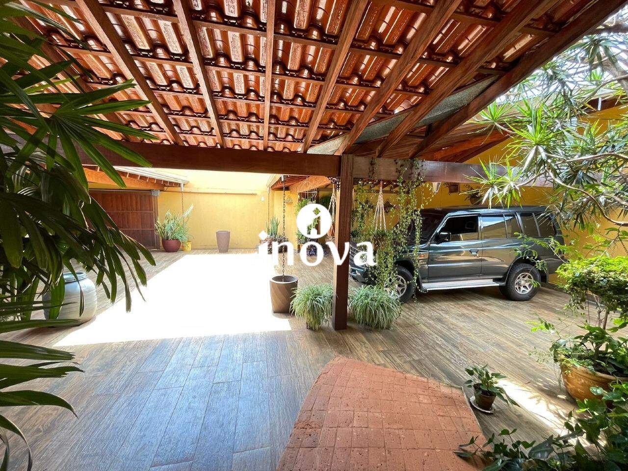 Casa à venda no Mirante - Parque: 