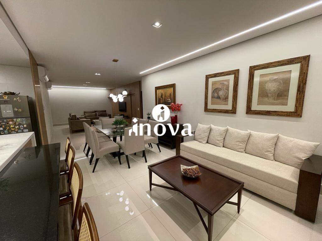 Apartamento à venda no Santa Maria: 