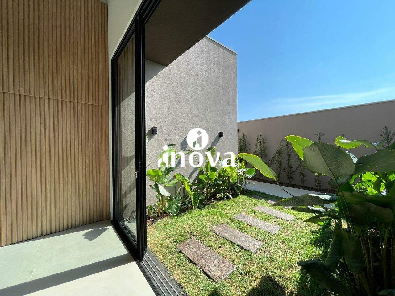 Casa Condomínio à venda no Damha III - Res. Uberaba: 