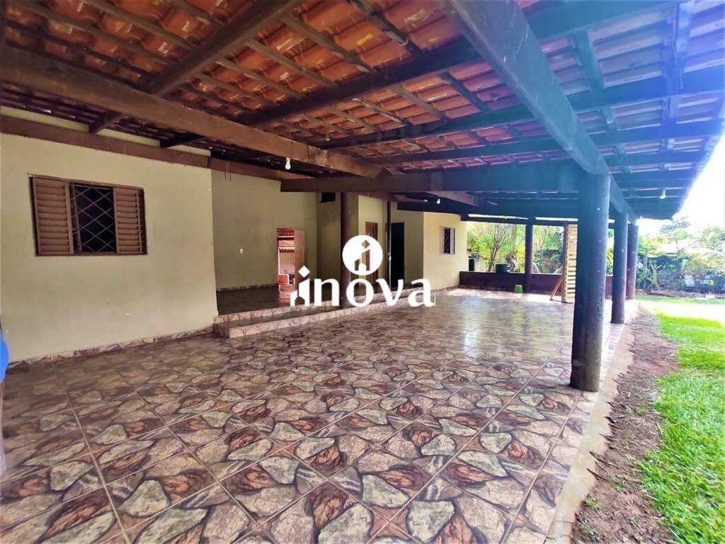 Fazenda à venda no Recanto das Flores: 