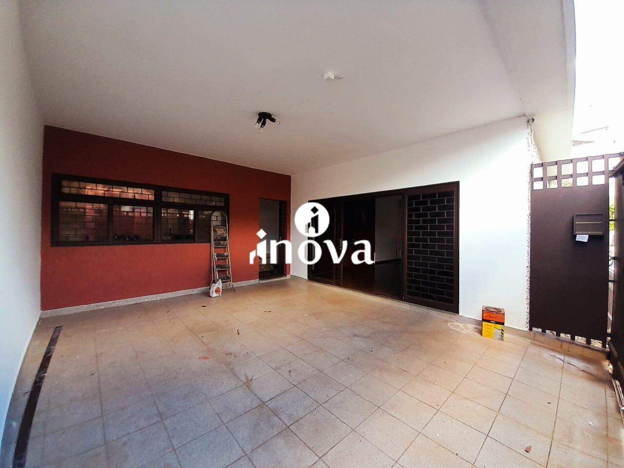 Casa à venda no Fabrício: 