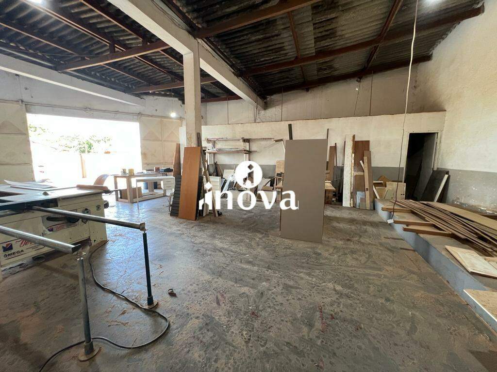 Galpão à venda no Boa Vista: 