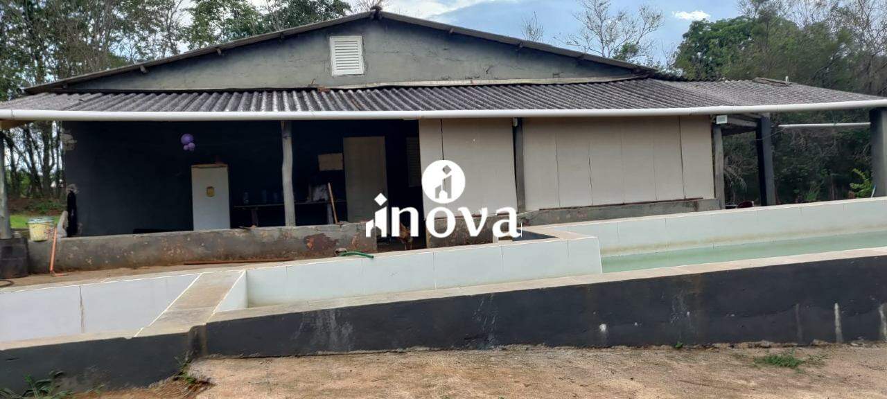 Chácara / Sítios à venda no Recanto das Flores: 