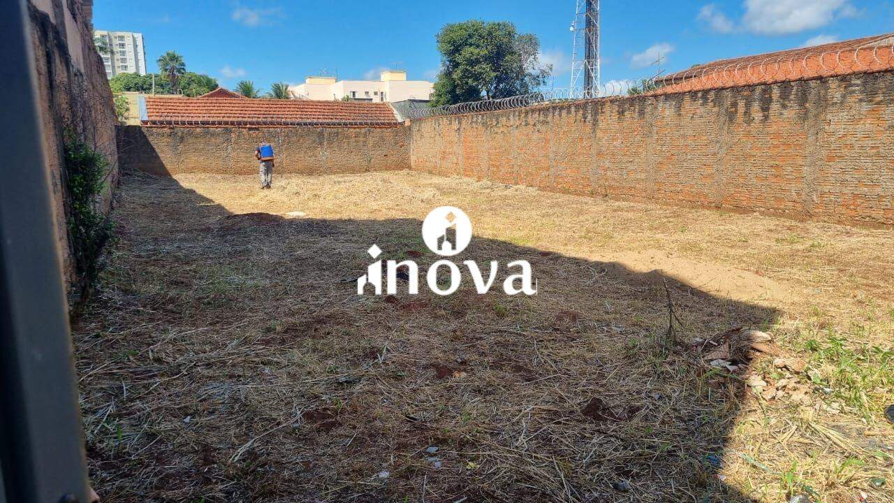 Terreno/Área à venda no Olinda: 