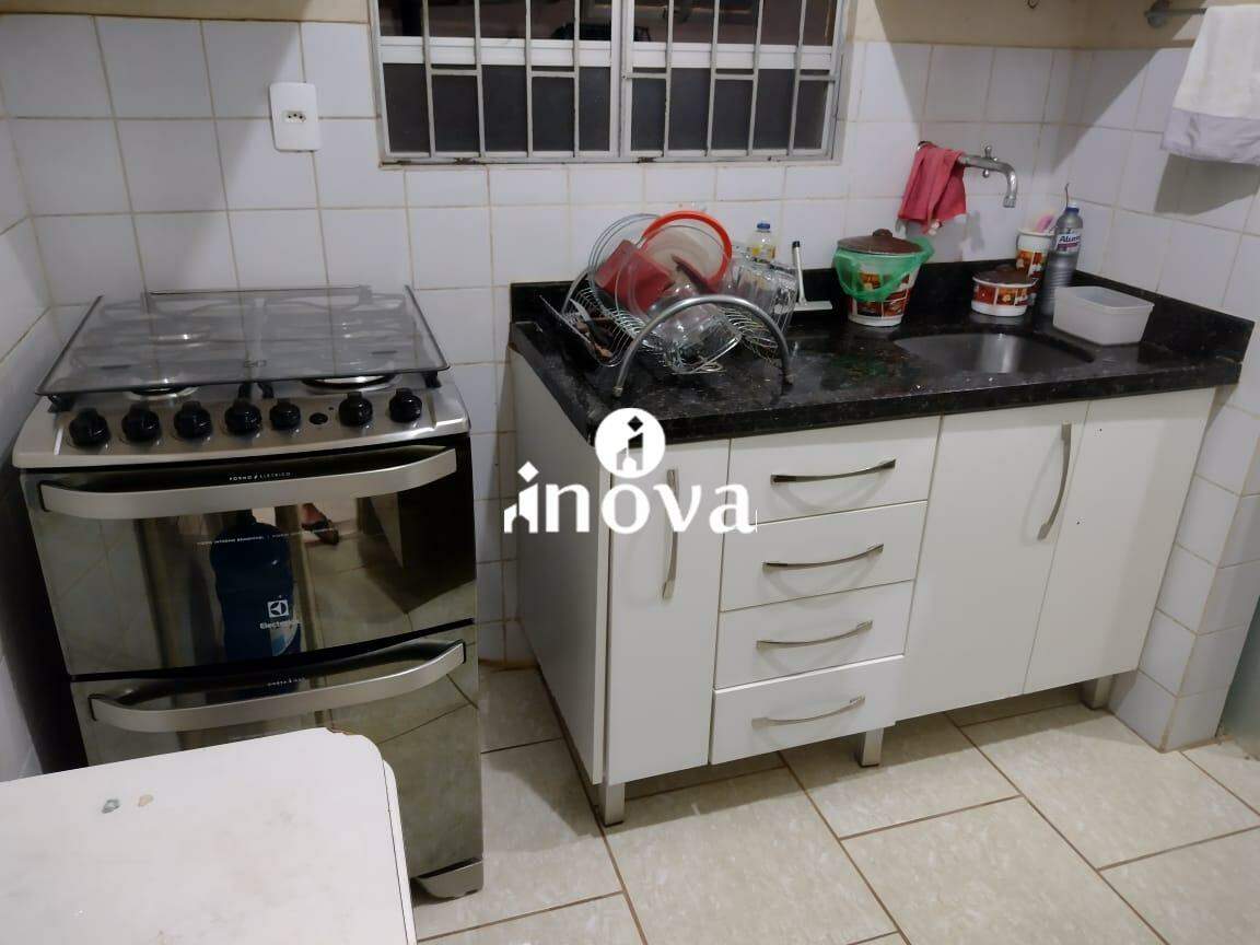 Apartamento à venda no Mercês: 