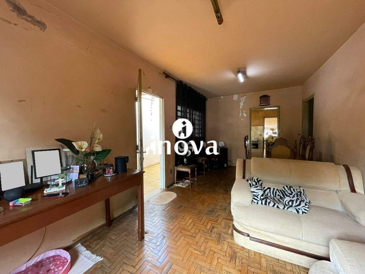 Casa à venda no Maria Helena - Vila: 