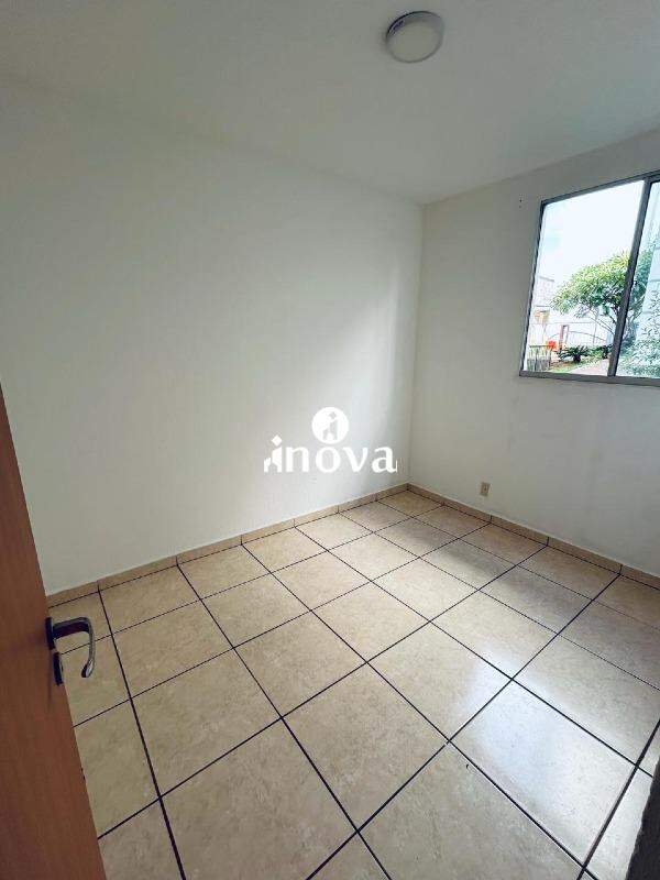 Apartamento à venda no Zeca Mendes: 