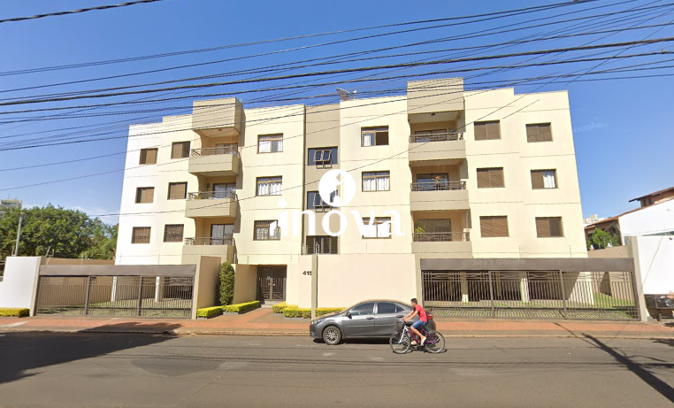 Apartamento à venda no Mercês: 