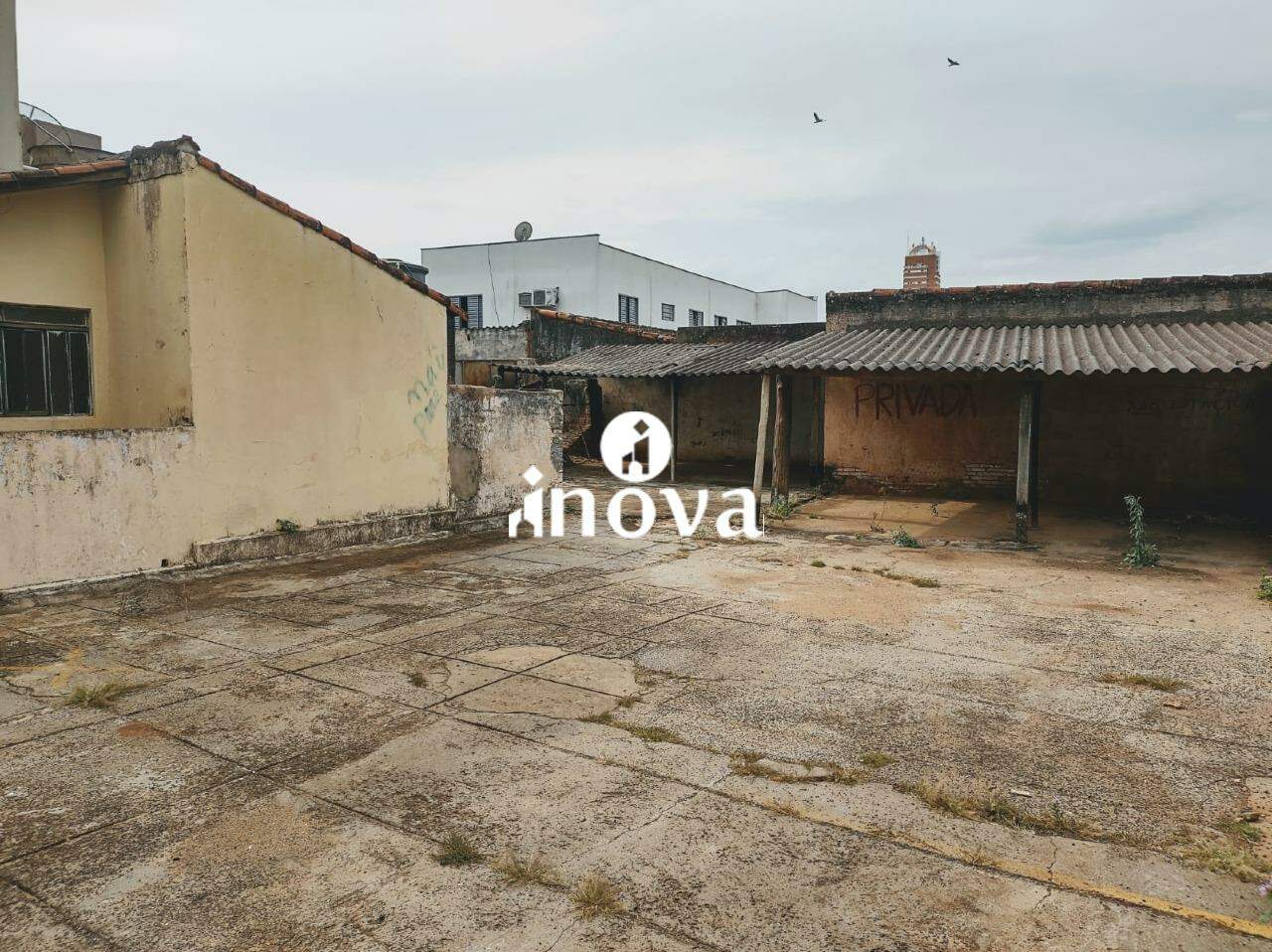 Terreno/Área à venda no São Benedito: 