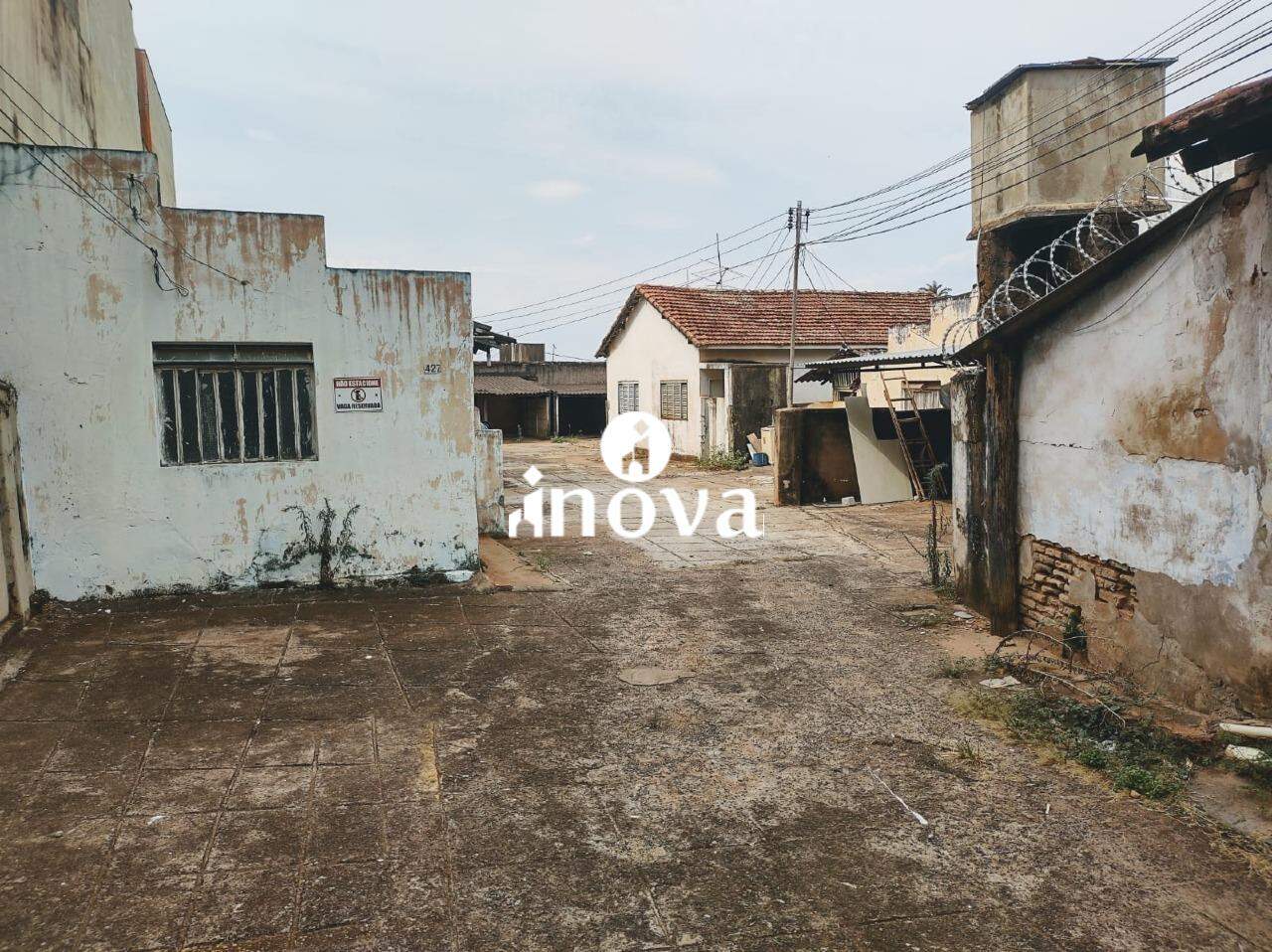 Terreno/Área à venda no São Benedito: 