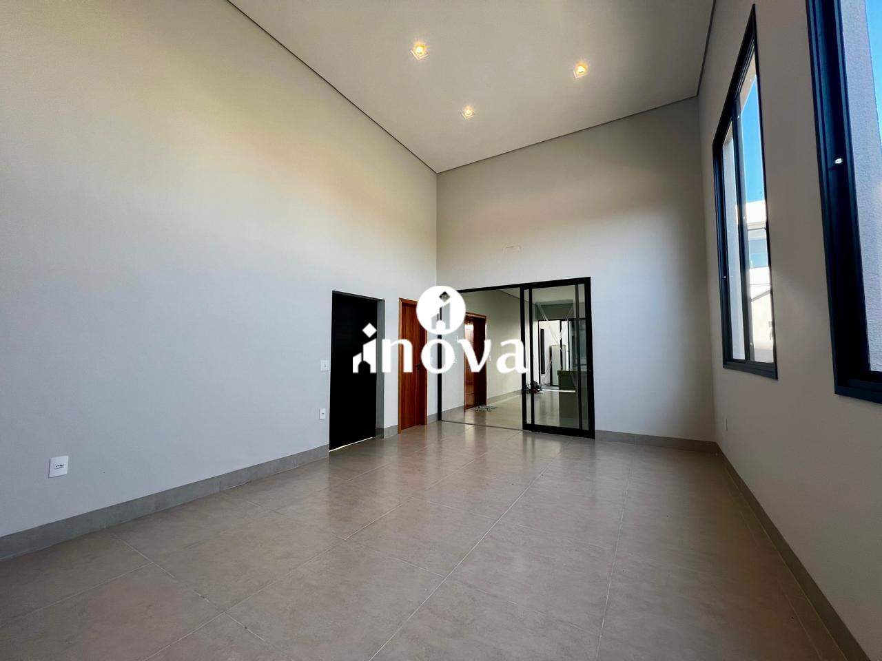 Casa Condomínio à venda no Estância dos Ipês: 