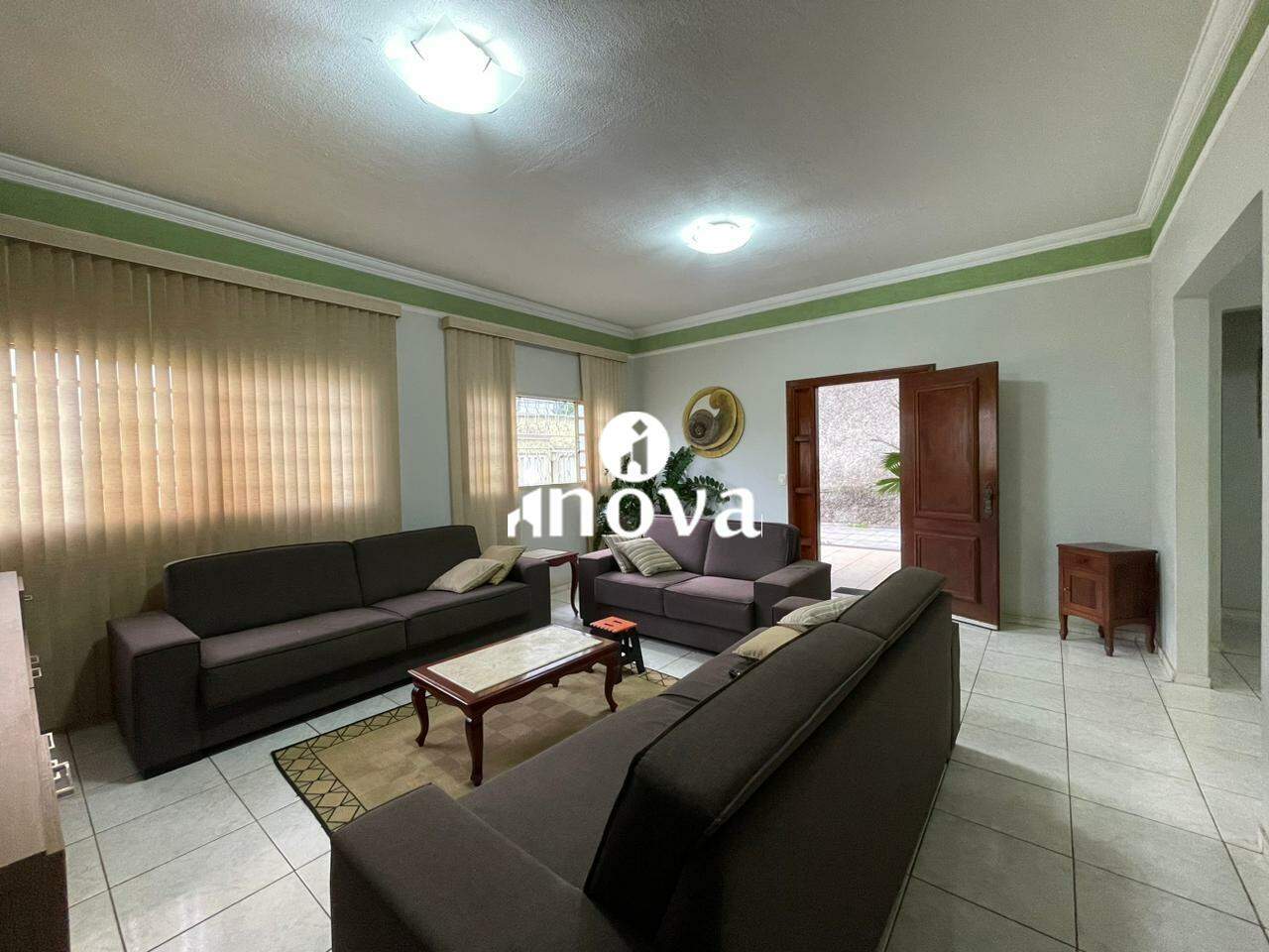 Casa à venda no Fabrício: 