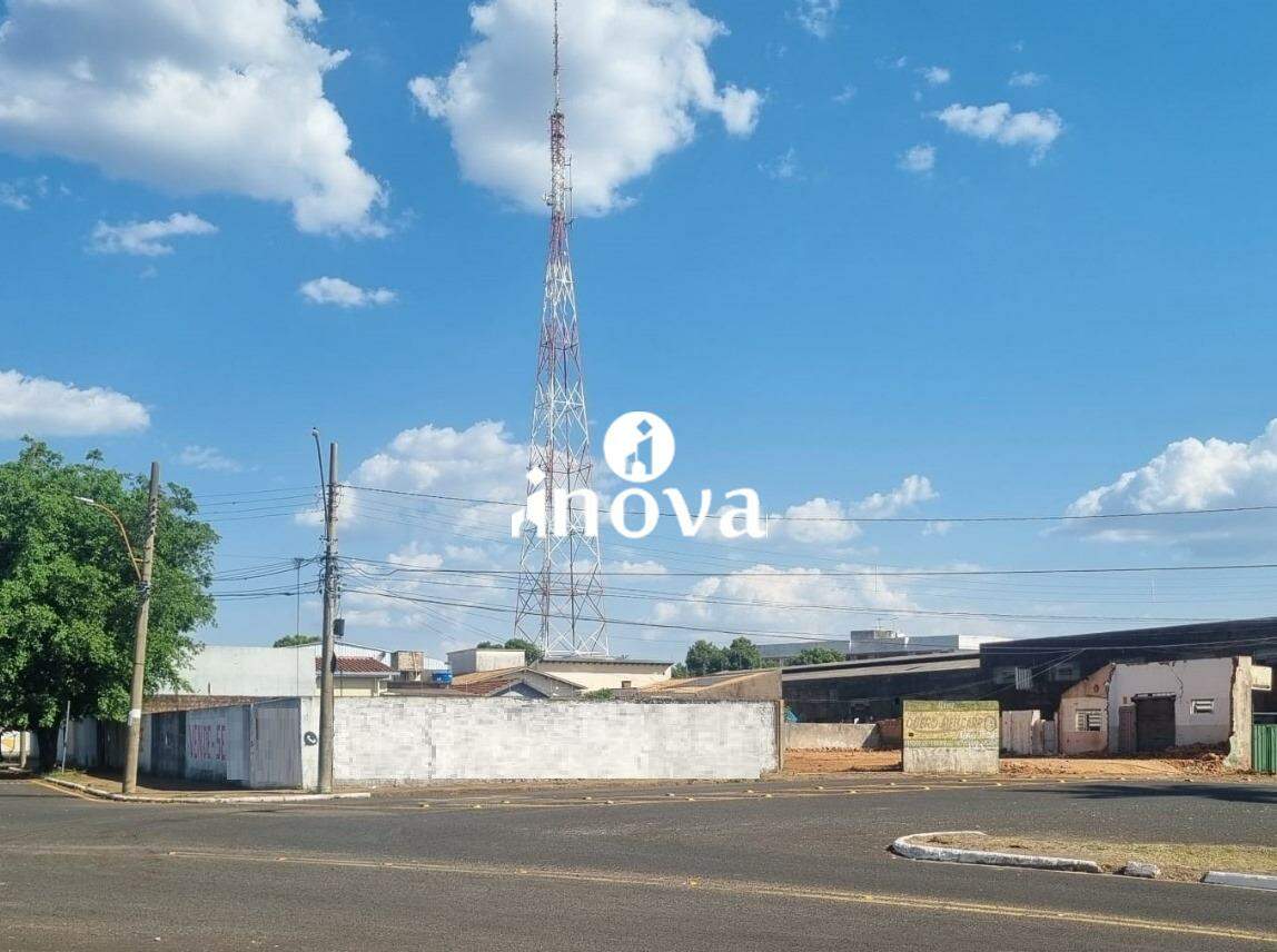 Terreno/Área à venda no Boa Vista: 