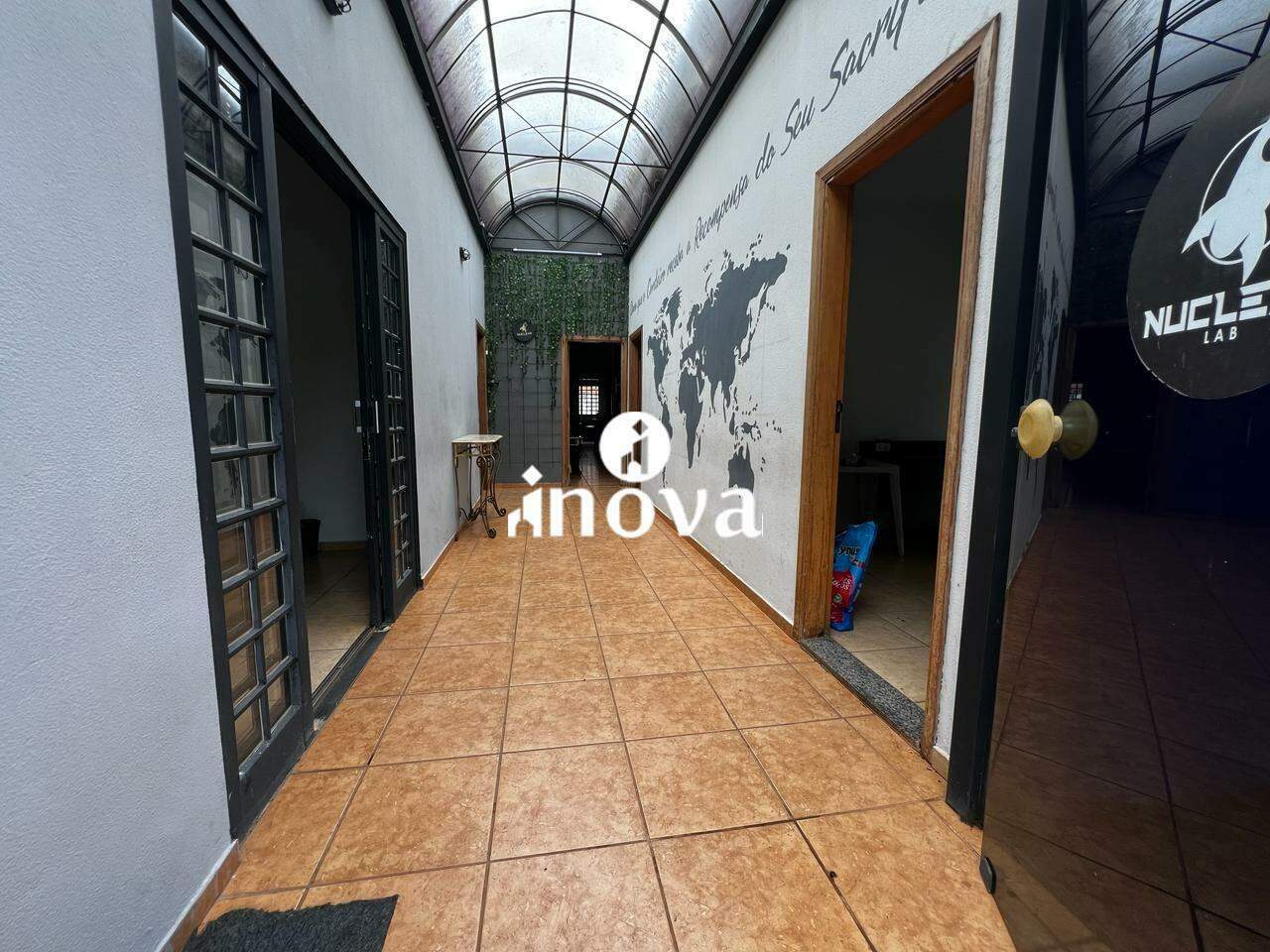 Casa Comercial à venda no Mirante - Parque: 