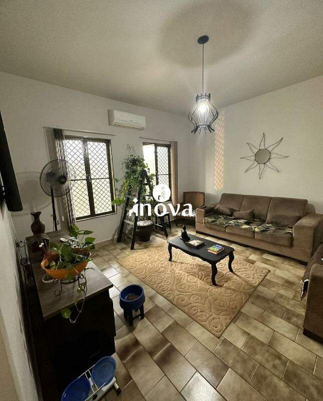 Casa à venda no Santa Maria: 