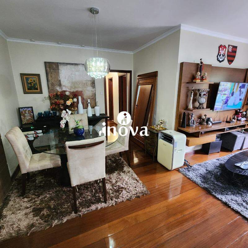 Apartamento à venda no Vila Olímpica: 