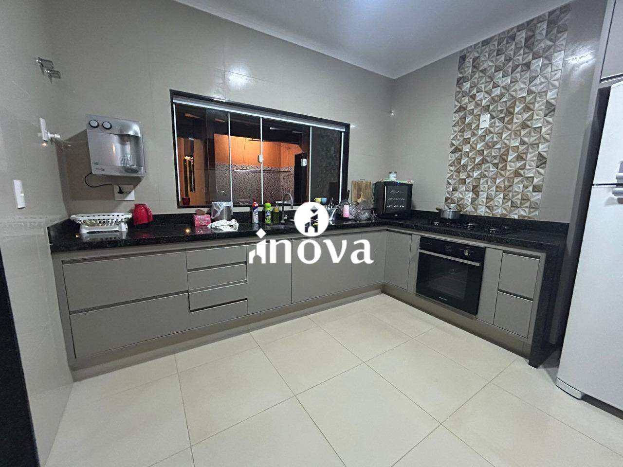 Casa à venda no Manhathan - Jardim: 