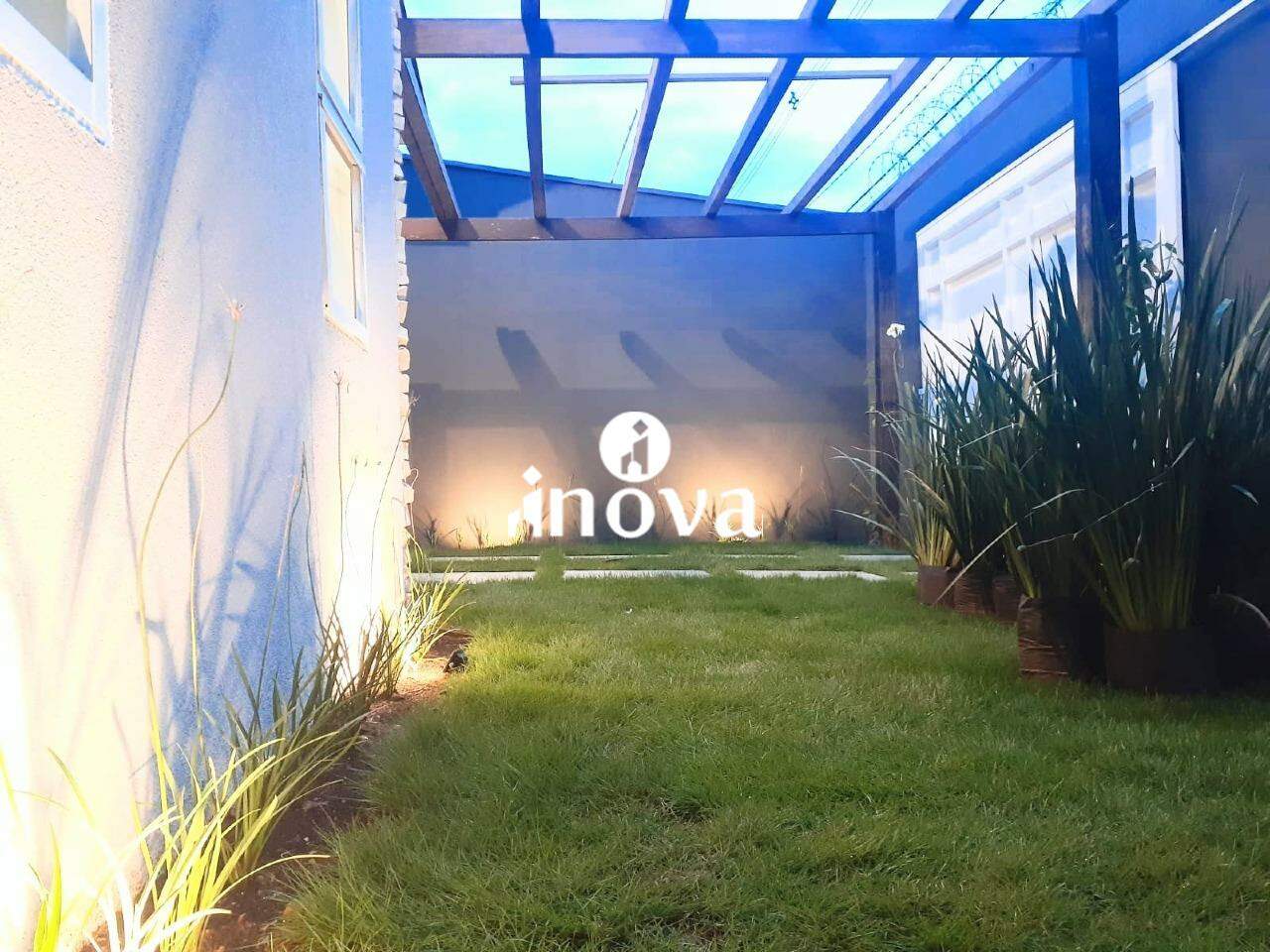 Casa à venda no Elza Amui II: 