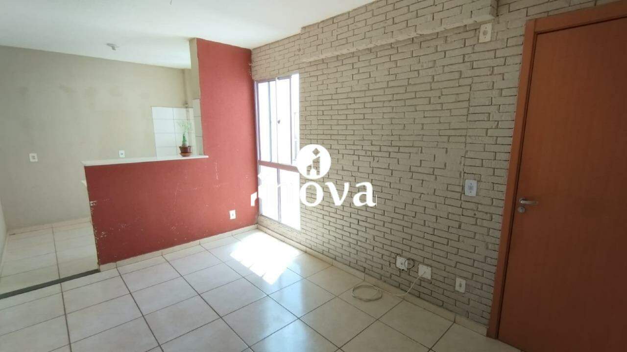 Apartamento à venda no Zeca Mendes: 