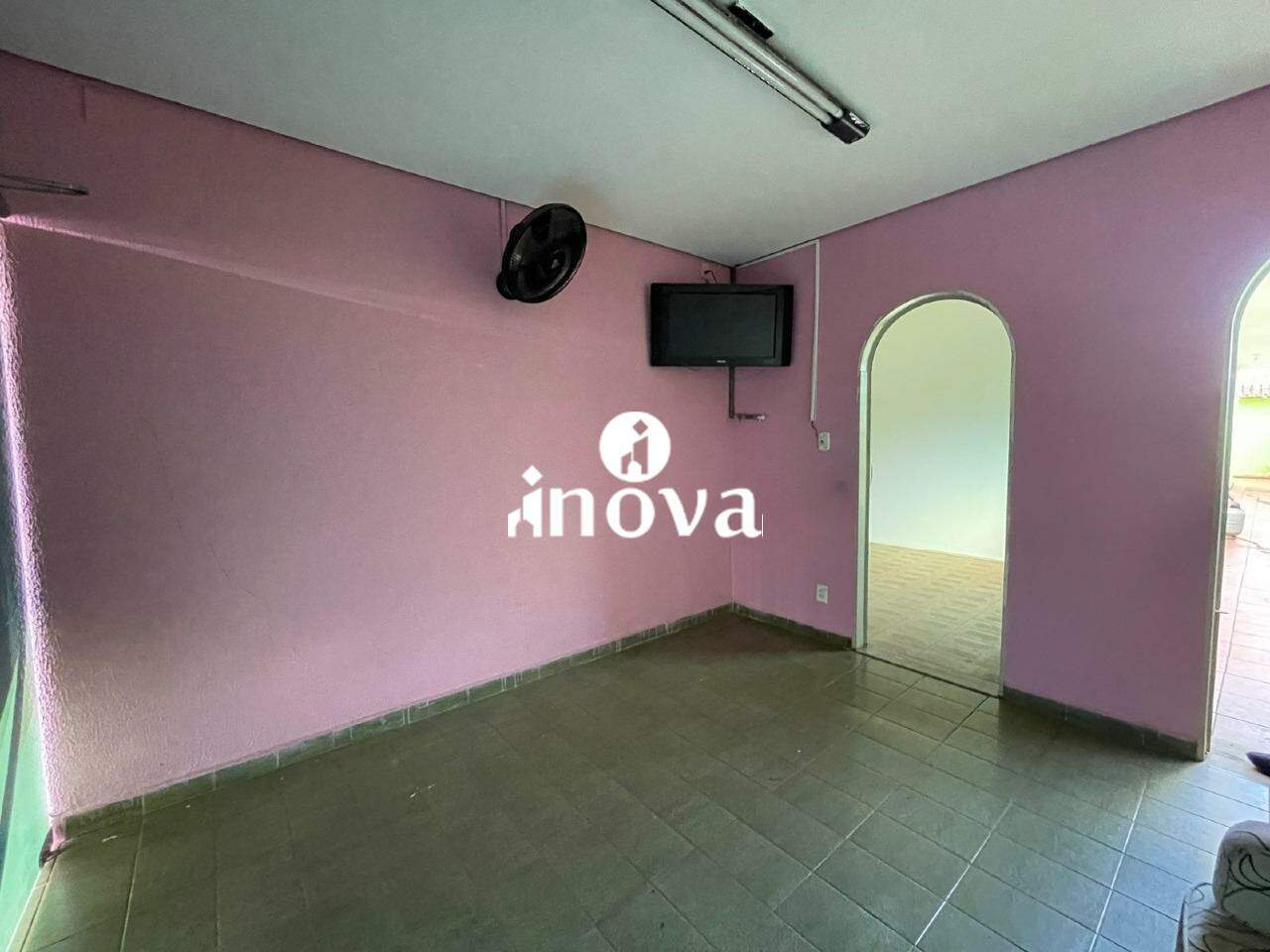 Casa à venda no Parque das Américas: 