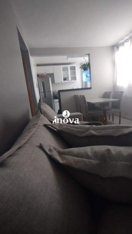 Apartamento à venda no Fabrício: 