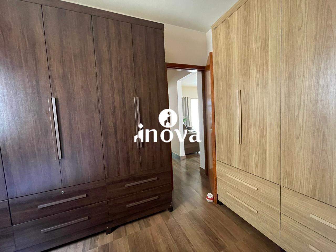 Casa à venda no Universitário: 