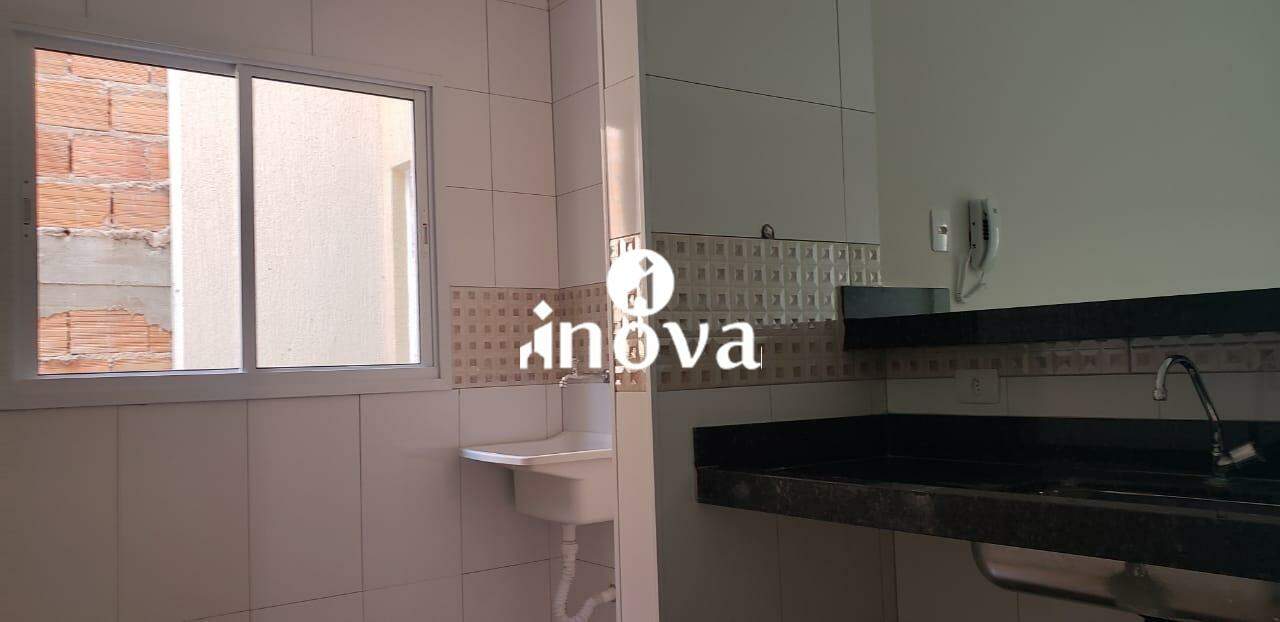 Apartamento à venda no Universitário: 