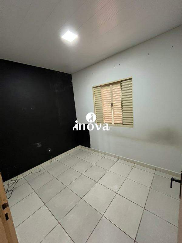 Casa à venda no Alvorada I, Jardim: 