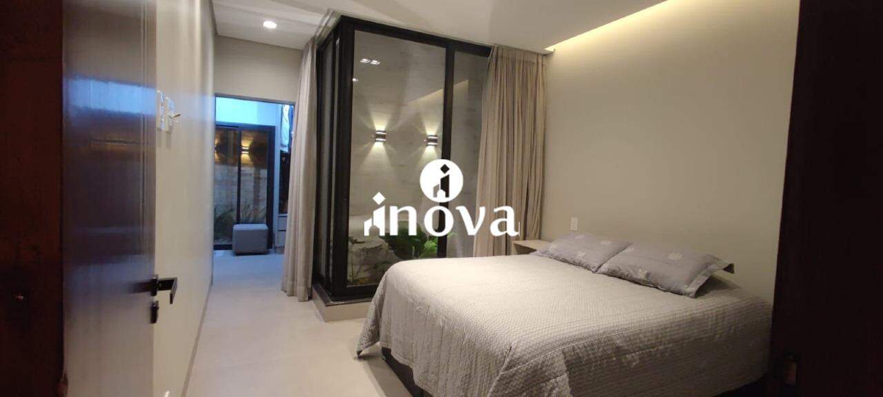 Casa Condomínio à venda no Estância dos Ipês: 