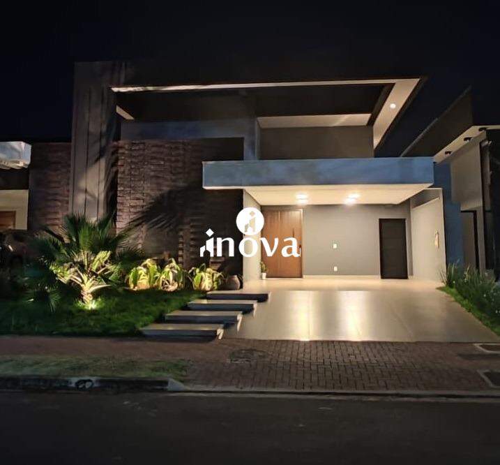 Casa Condomínio à venda no Estância dos Ipês: 