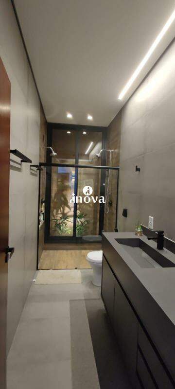 Casa Condomínio à venda no Estância dos Ipês: 