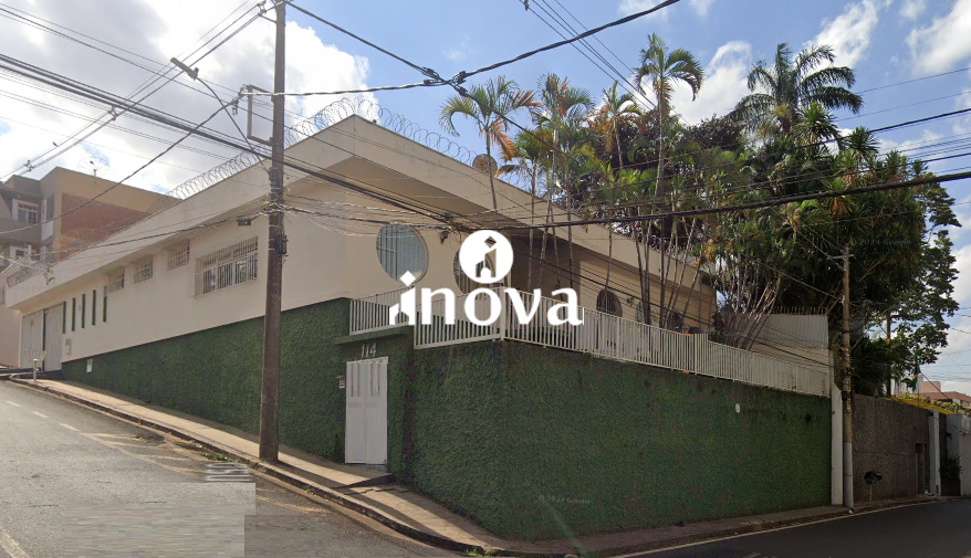 Casa à venda no Mercês: 