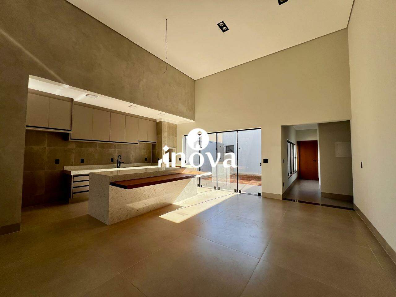 Casa Condomínio à venda no Estância dos Ipês: 