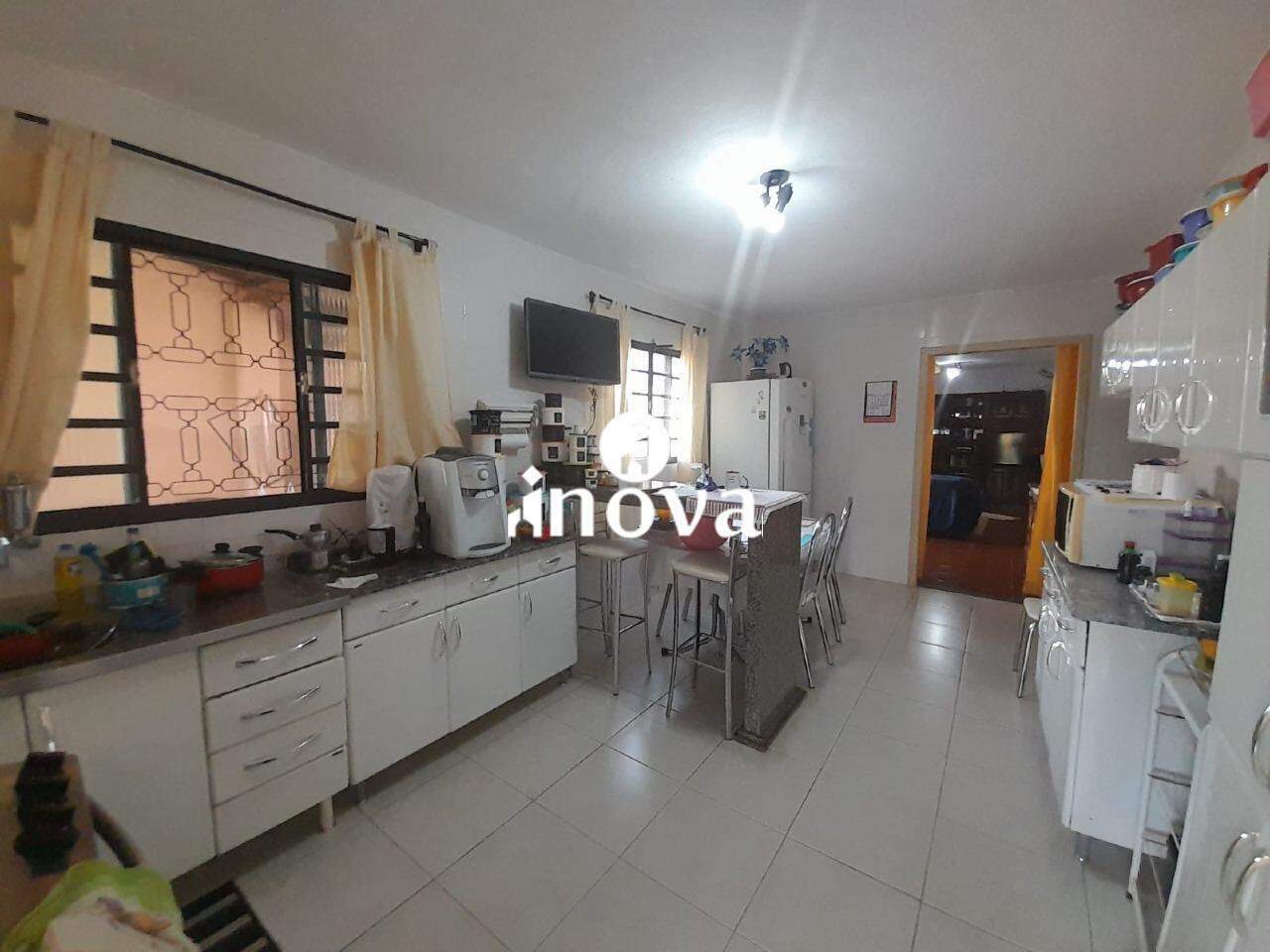 Casa à venda no Fabrício: 