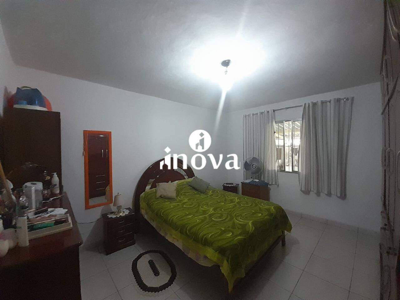 Casa à venda no Fabrício: 