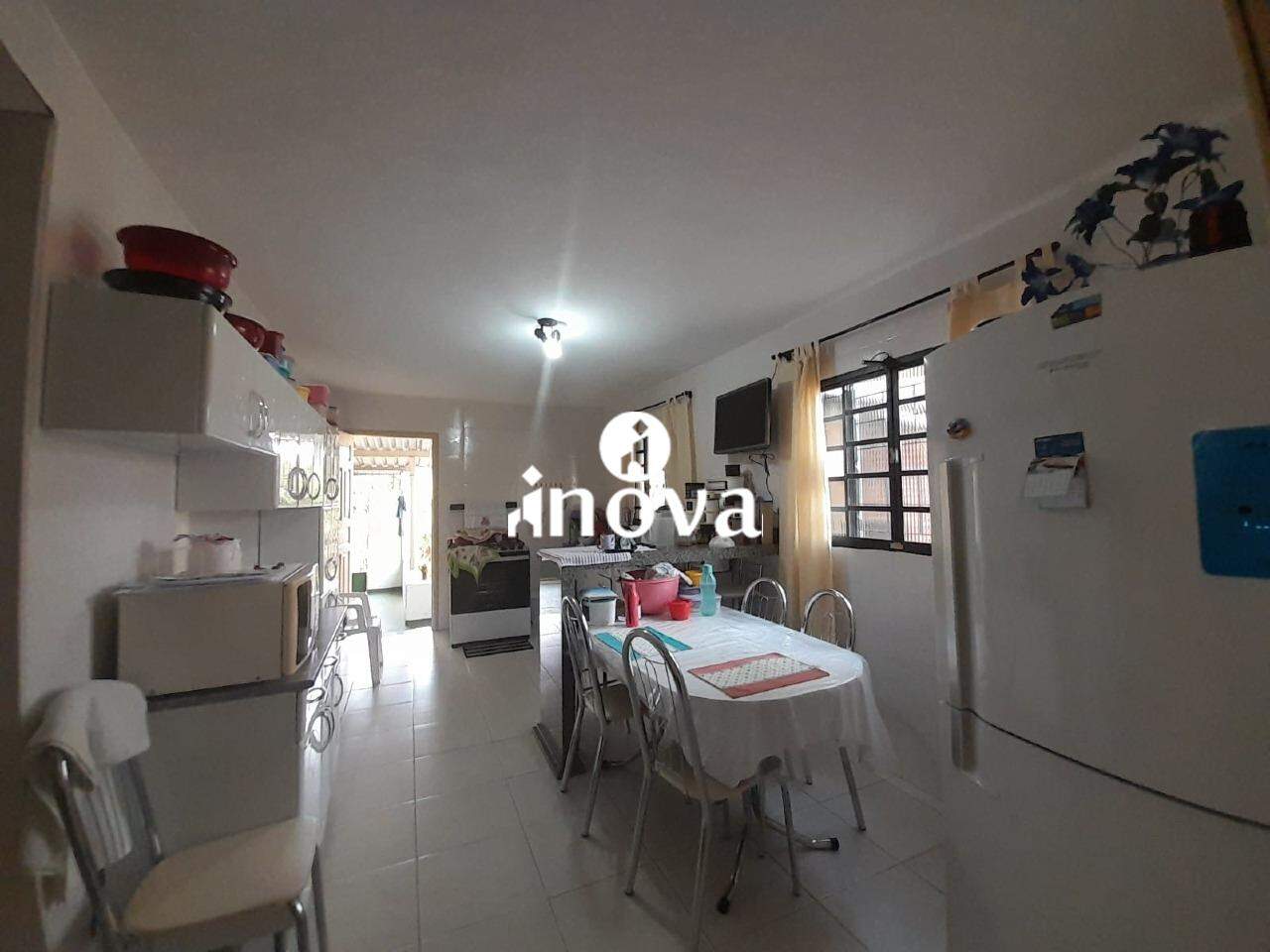 Casa à venda no Fabrício: 