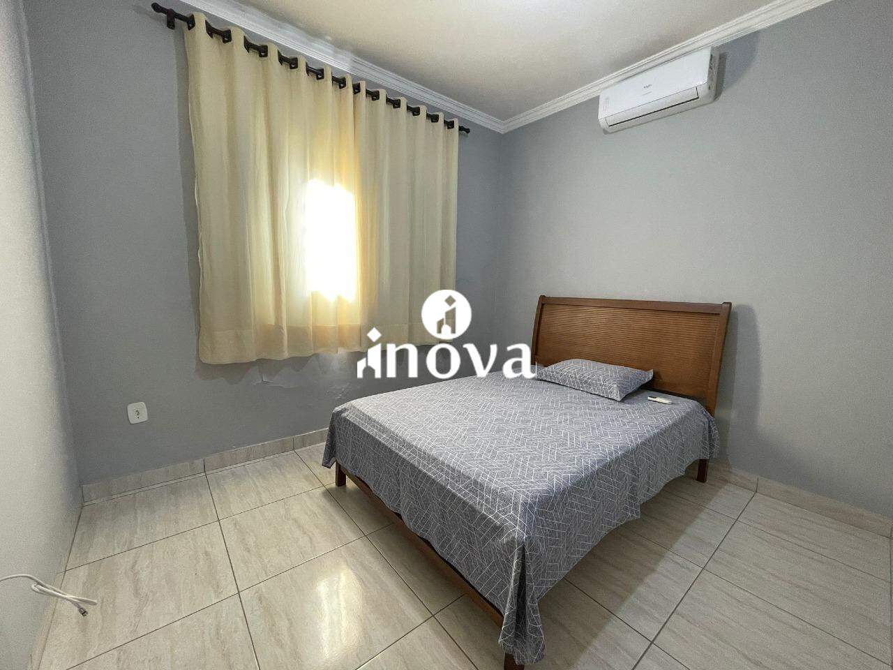 Casa à venda no Espanha, Residencial Jardim: 